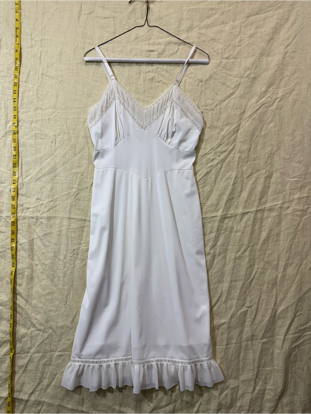 Vintage White Lace-Trim Slip Chemise - Picture 4 of 9